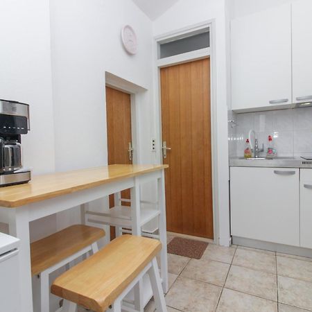 Apartments And Rooms With Parking Space Nin, Zadar - 5805 Exterior foto