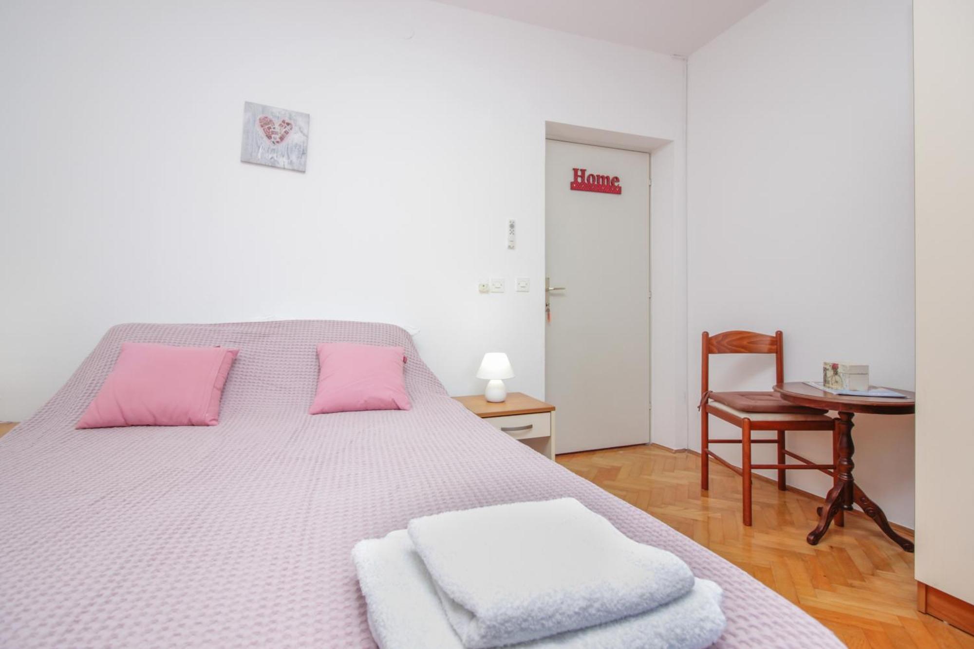 Apartments And Rooms With Parking Space Nin, Zadar - 5805 Zimmer foto
